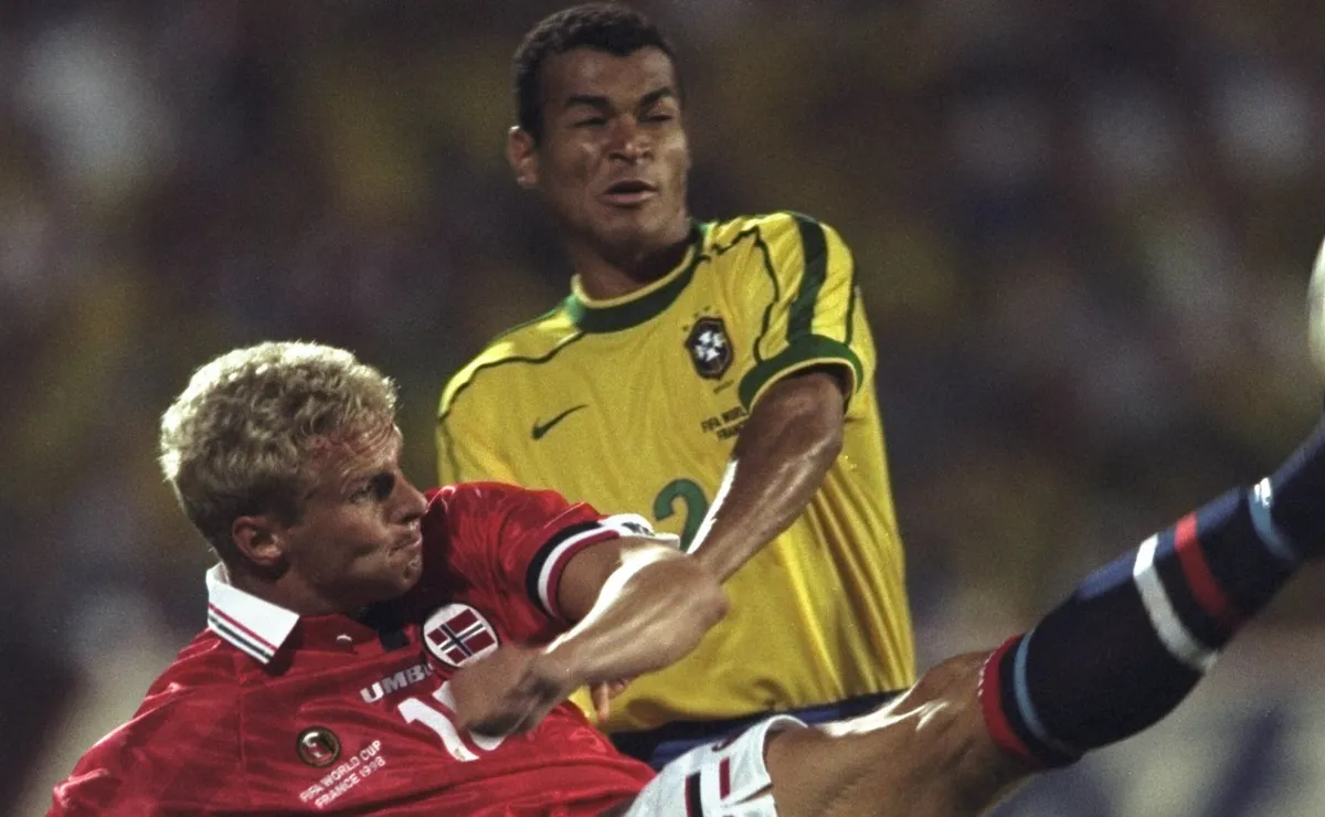 Brasil busca primeira vitória sobre a Noruega em duelo pelas oitavas de final da Copa do Mundo