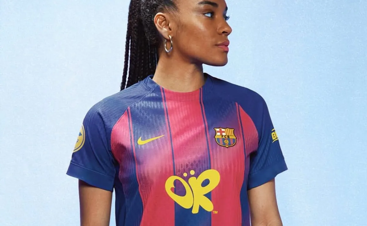 Salma Paralluelo deixa o Barcelona após quatro temporadas e 15 títulos conquistados
