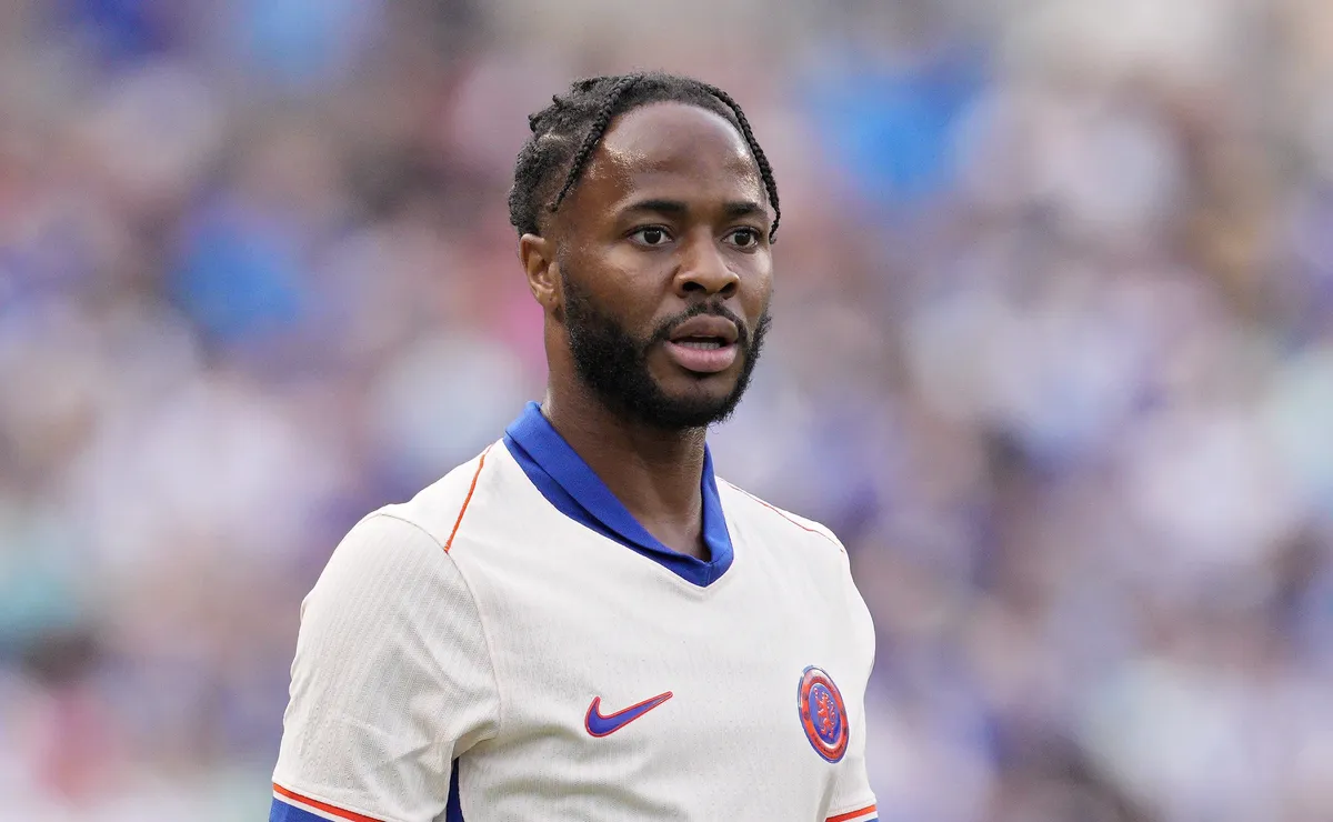 Sterling é oferecido ao Vasco e Pedrosa atualiza situação descartando contratação por alto salário