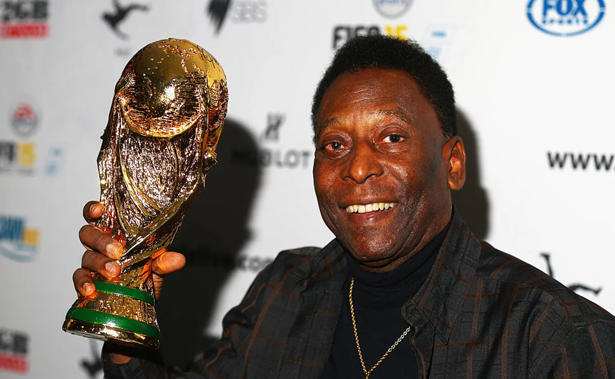 Messi fracassa e Pelé mantém feito histórico que dura há mais de 60 anos