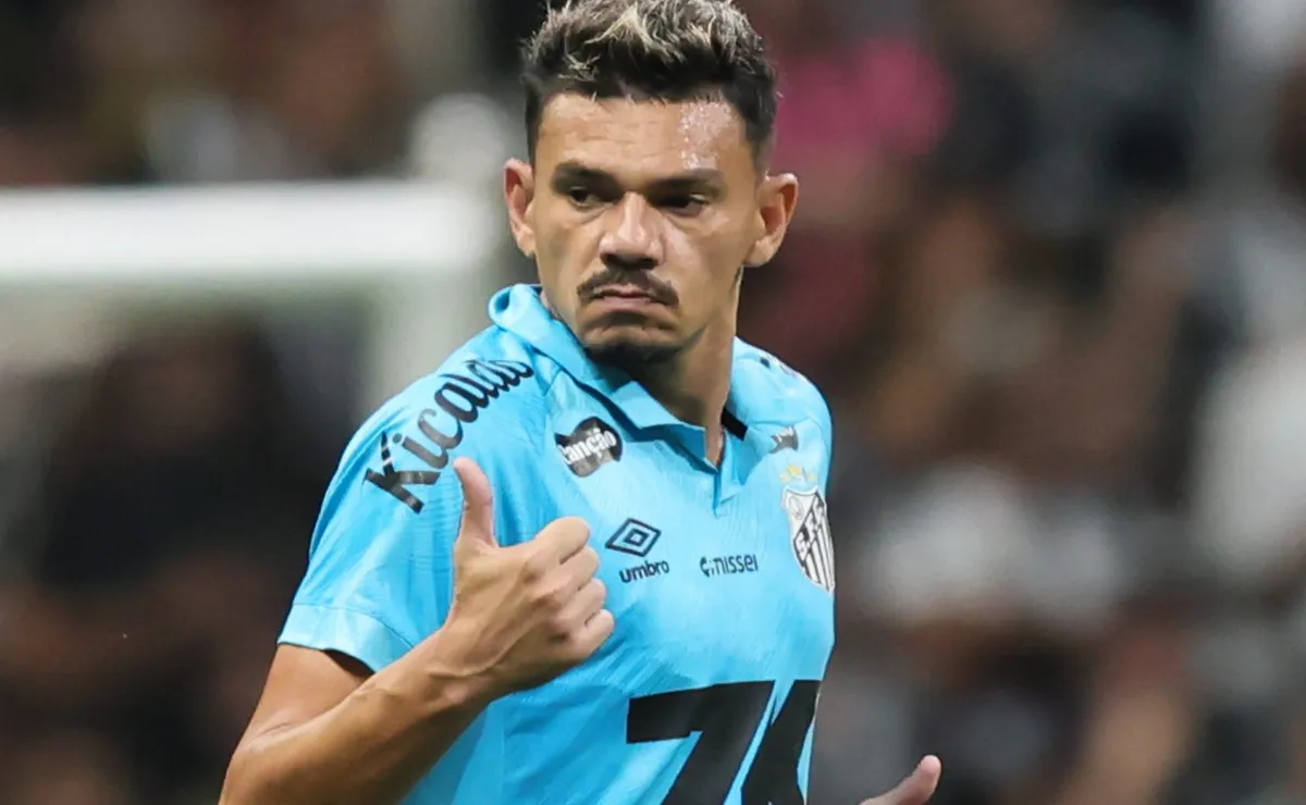 Tiquinho Soares busca rescisão contratual com o Santos para reforçar o Fortaleza na Série B