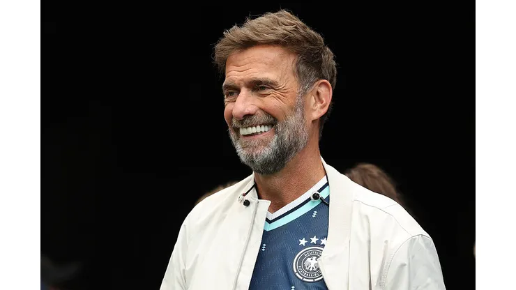 Klopp na arquibancada - Foto: Alexander Hassenstein/Getty Images