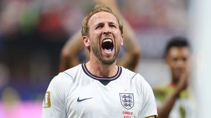 ATLANTA, GEORGIA - JULY 01: Harry Kane #9 of England celebrates after the FIFA World Cup 2026 Round Of 32 match between England and Congo DR at Atlanta Stadium on July 01, 2026 in Atlanta, Georgia. (Photo by Richard Pelham/Getty Images)