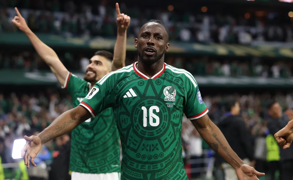 Artilheiro do México, Julián Quiñones descarta superioridade de jogadores que atuam na Europa