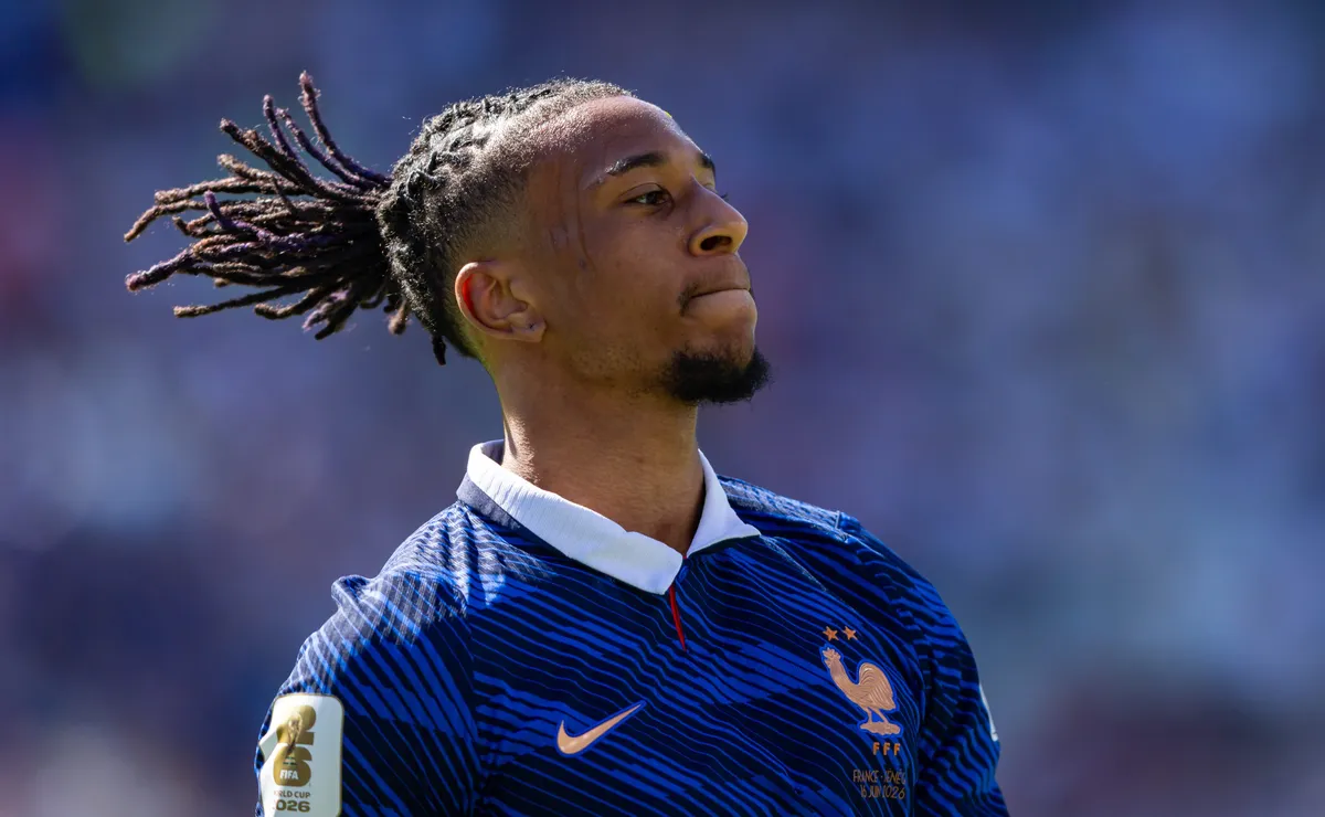 Olise muda a cabeça durante a Copa do Mundo e começa a reconsiderar permanência no Bayern de Munique