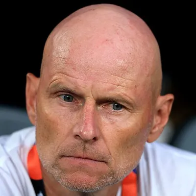 Solbakken nega provocação a Ancelotti e elogia treinador