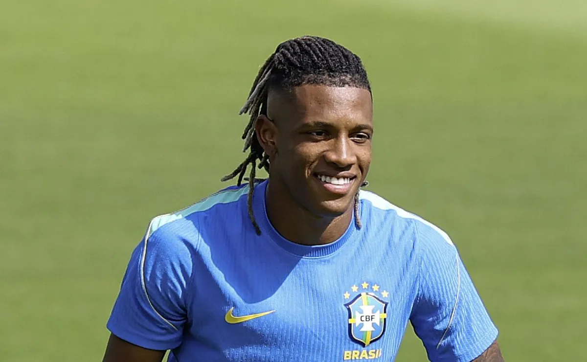 Ancelotti sinaliza usar Danilo no lugar de Lucas Paquetá contra Noruega na Copa do Mundo