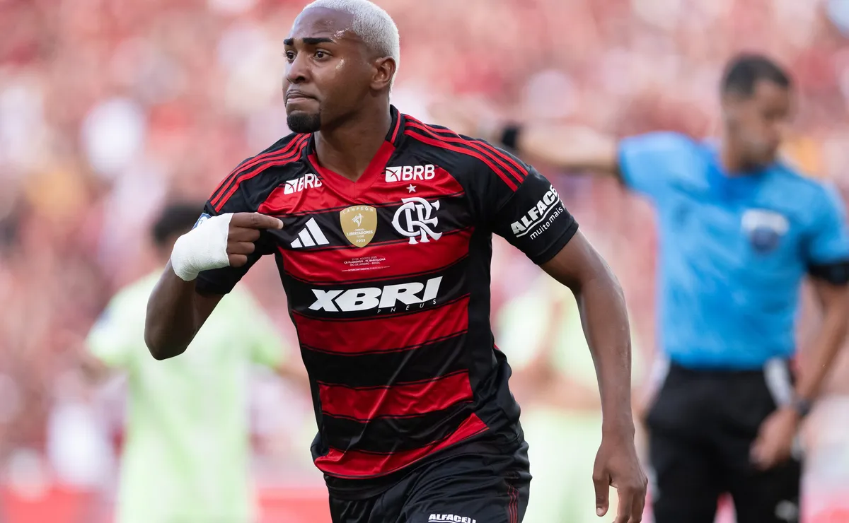 Lorran mira recomeço no Flamengo e quer convencer Leonardo Jardim em Portugal
