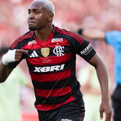 Lorran aposta na intertemporada para ganhar espaço no Flamengo