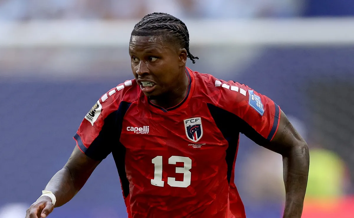 Sidny Cabral, de Cabo Verde, projeta encontro com Messi e tira o foco do craque da Argentina