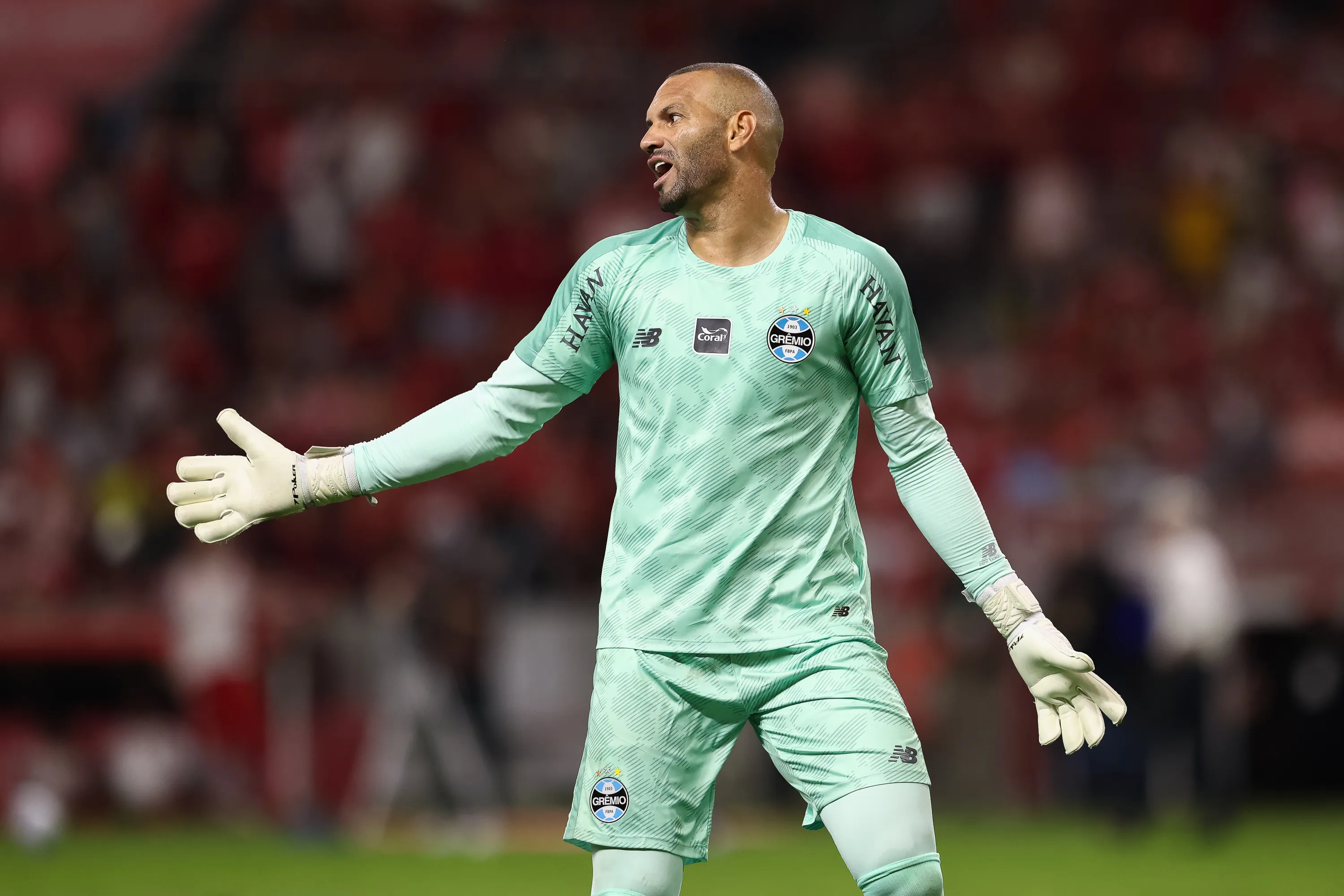 Weverton. Foto: Pedro H. Tesch/Getty Images