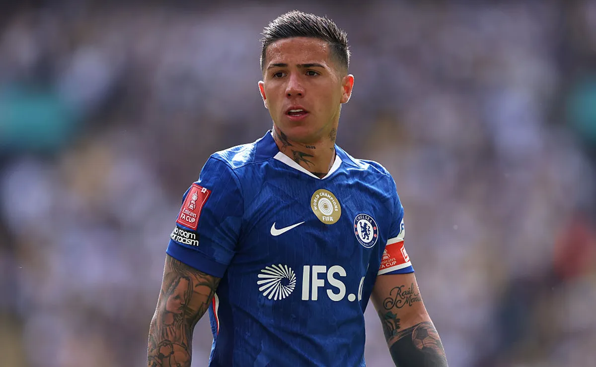 Enzo Fernández deve permanecer no Chelsea apesar de suposto interesse do Real Madrid