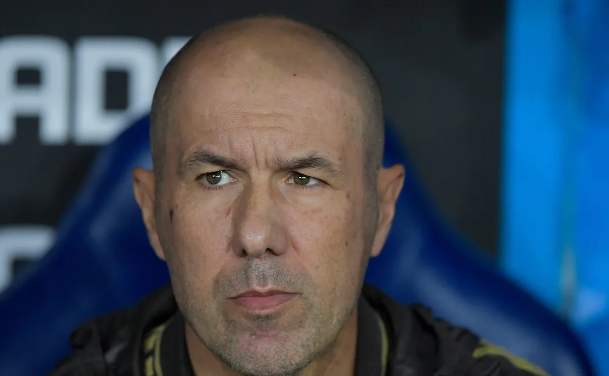 Leonardo Jardim comenta sobre confronto contra o Cruzeiro na Libertadores: “Grandes protagonistas”