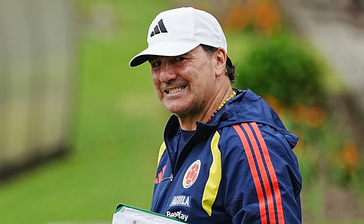 Néstor Lorenzo tem dúvida no setor ofensivo às vésperas de Colômbia x Gana pela Copa do Mundo