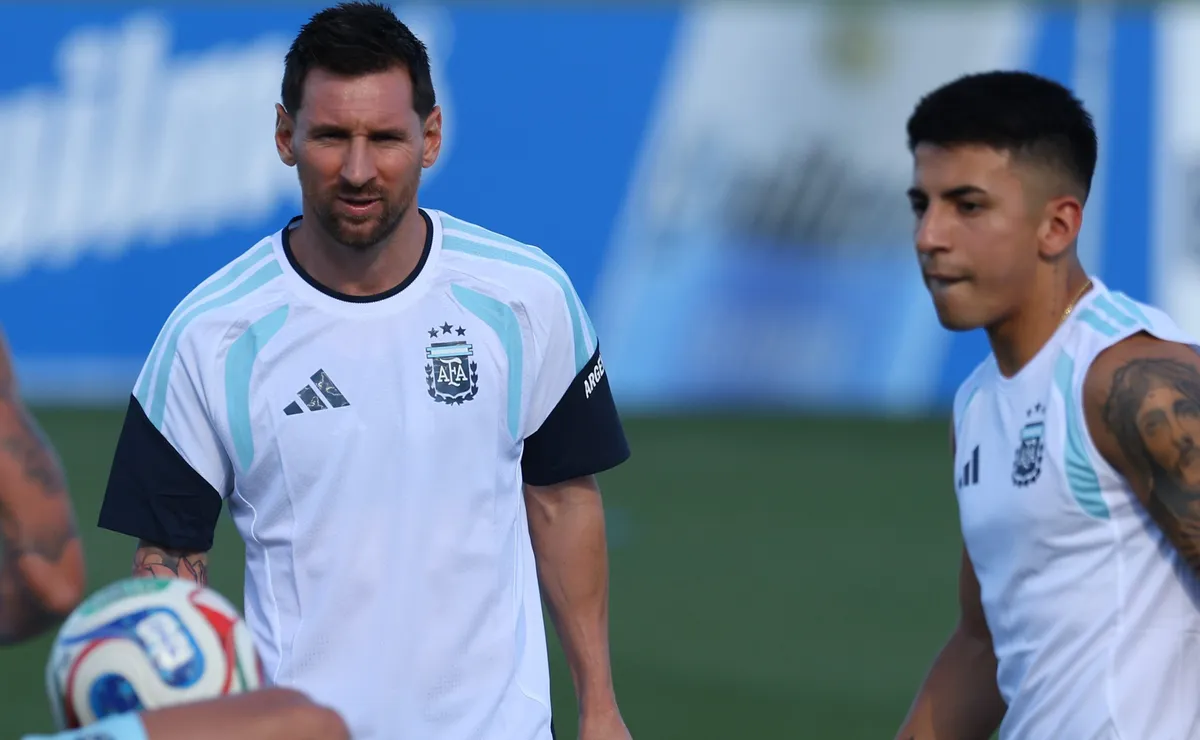 Scaloni tem duas dúvidas e faz mistério até com Messi de titular da Argentina contra Cabo Verde