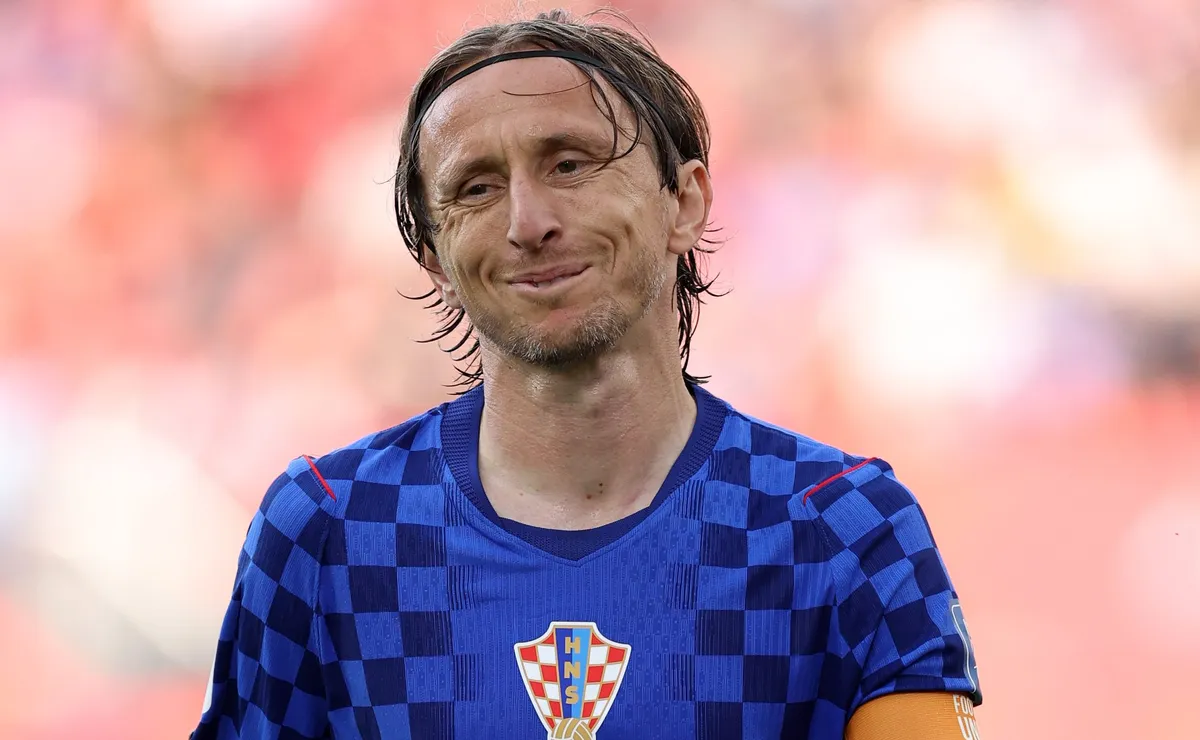 Luka Modric reclama de erro grave da arbitragem em Portugal x Croácia: “Foi uma disputa normal”