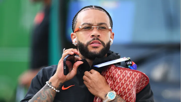 Memphis Depay pode acabar saindo do Corinthians.