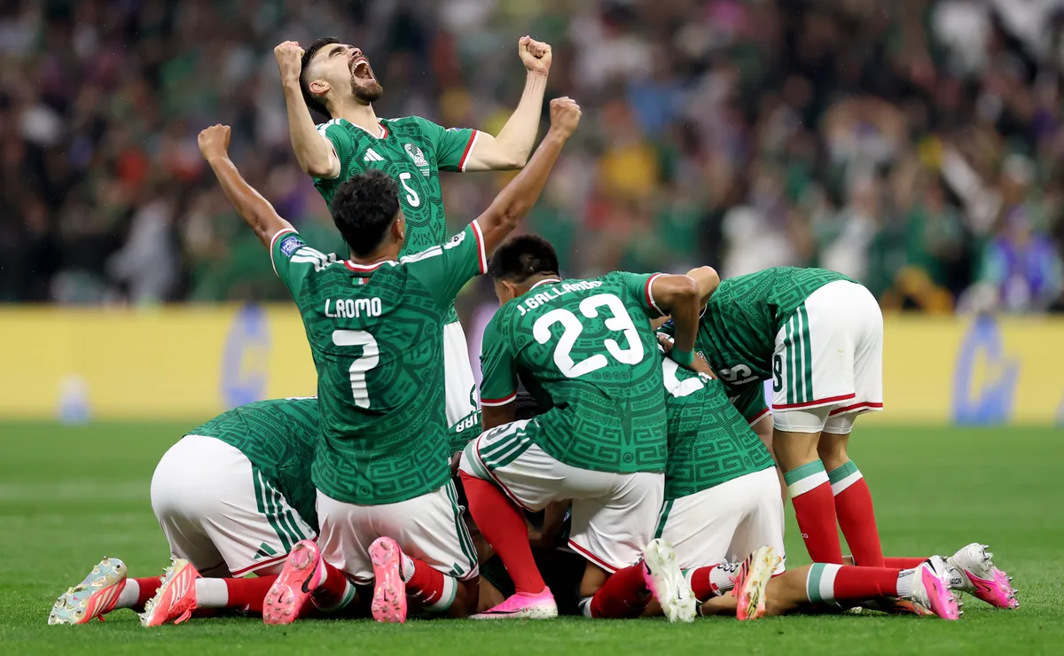 México aposta em força do Azteca e retrospecto recente para vencer a Inglaterra na Copa