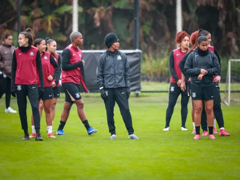 Corinthians muda planos e mantém preparação em São Paulo