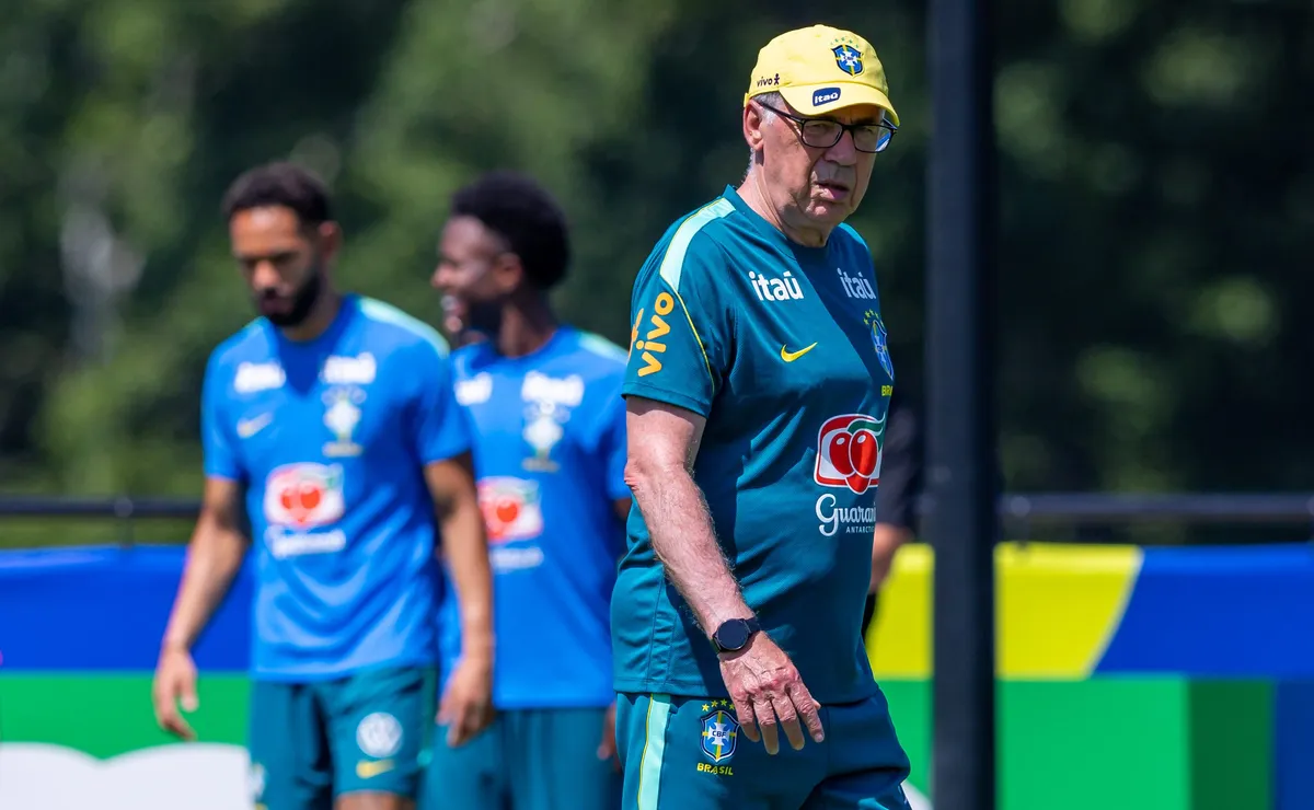 Ancelotti deixa em aberto substituto de Lucas Paquetá em treino da Seleção Brasileira