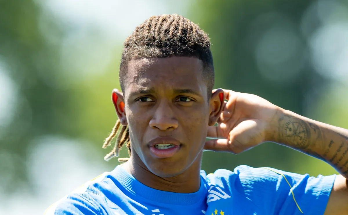 Danilo, do Botafogo, perde força para substituir Paquetá na Seleção Brasileira