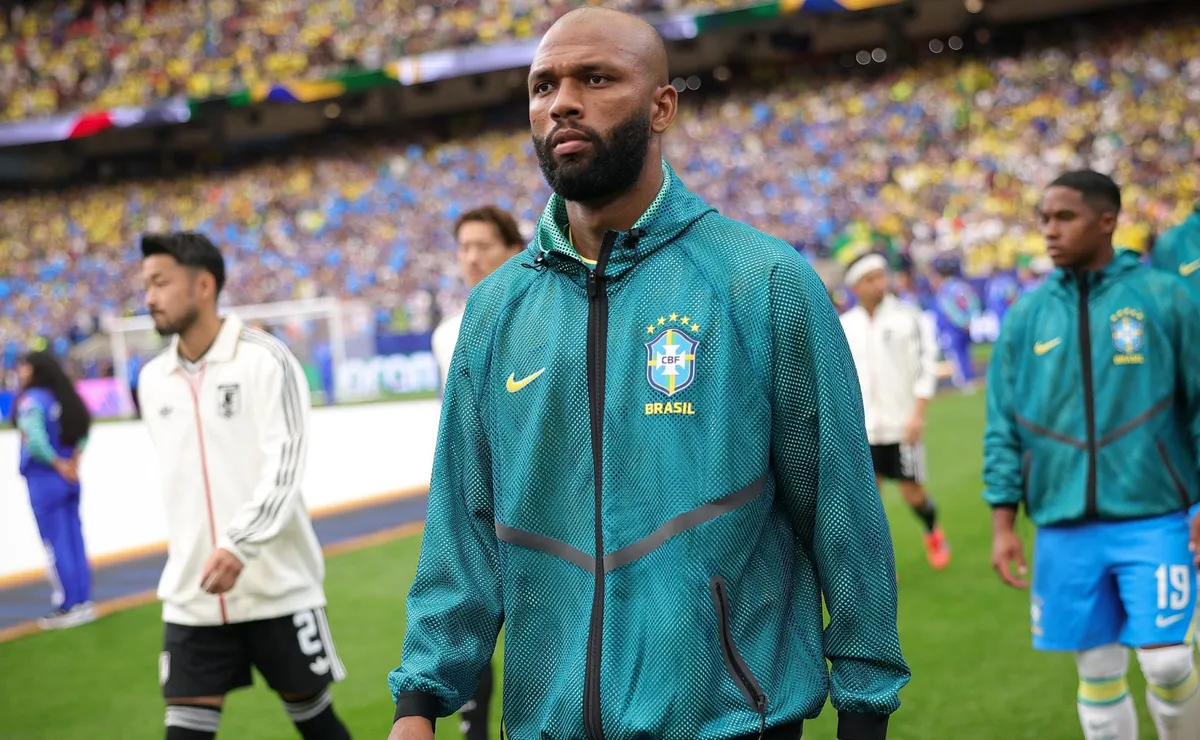 Igor Thiago perde espaço após estreia como titular e vira opção no banco de Ancelotti na Copa