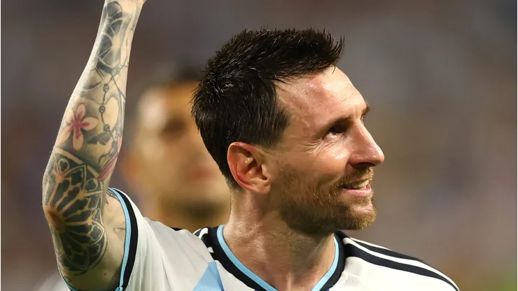 MIAMI GARDENS, FLORIDA - JULY 03: Lionel Messi #10 of Argentina applauds fans after the 3-2 win during the FIFA World Cup 2026 Round of 32 match between Argentina and Cabo Verde at Miami Stadium on July 03, 2026 in Miami Gardens, Florida. (Photo by Robert Cianflone/Getty Images)