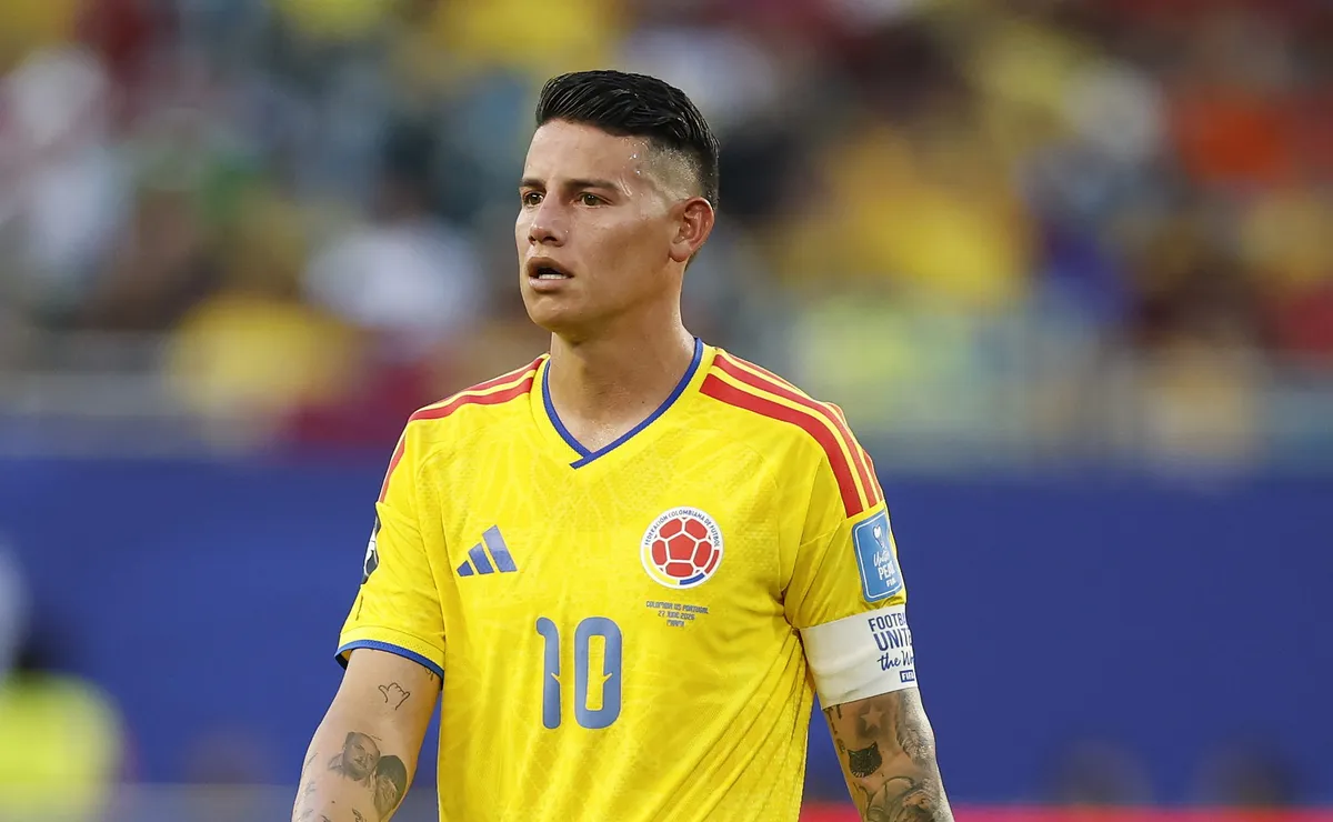 Néstor Lorenzo explica substituição de James Rodríguez no intervalo e projeta Suíça x Colômbia na Copa