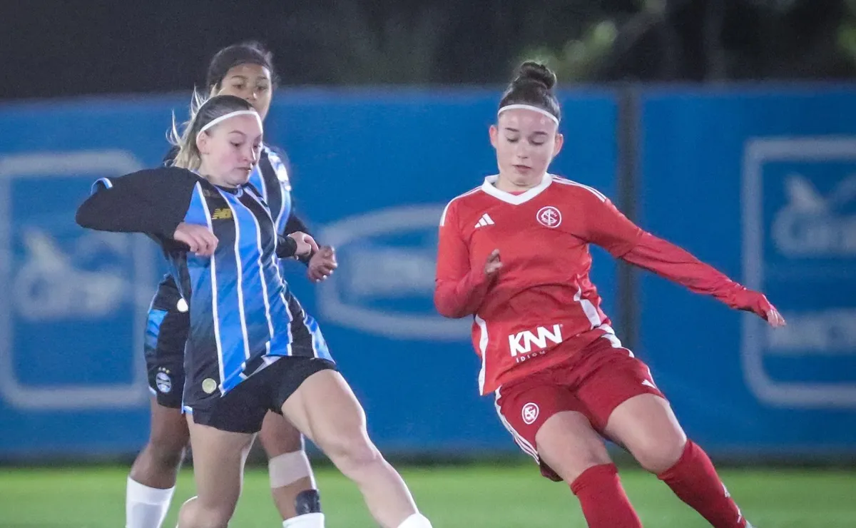 Grêmio e Internacional ficam no empate no jogo de ida da final do Gaúcho Feminino Sub-15