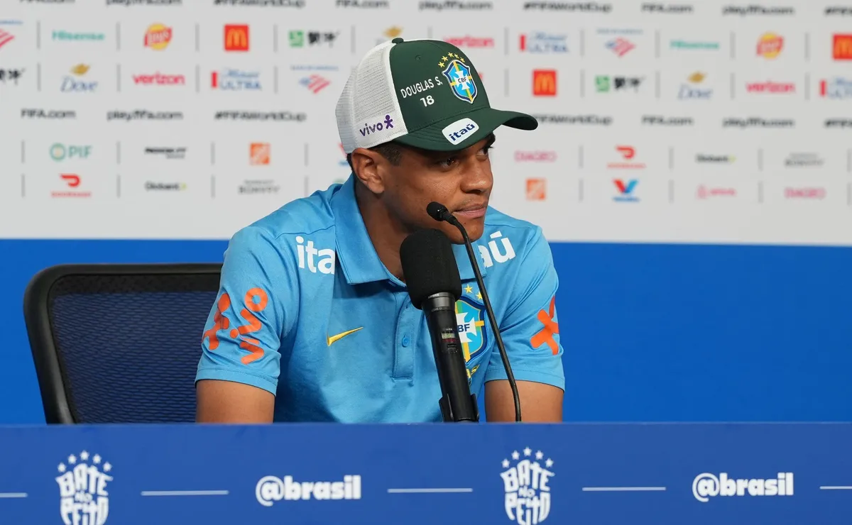 Douglas Santos rebate técnico da Noruega e afirma que fala serve como motivação para o Brasil