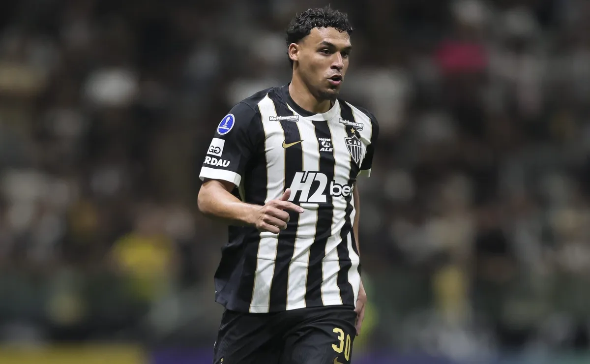 Victor Hugo revela bastidores do trabalho de Eduardo Domínguez no Atlético-MG durante a intertemporada