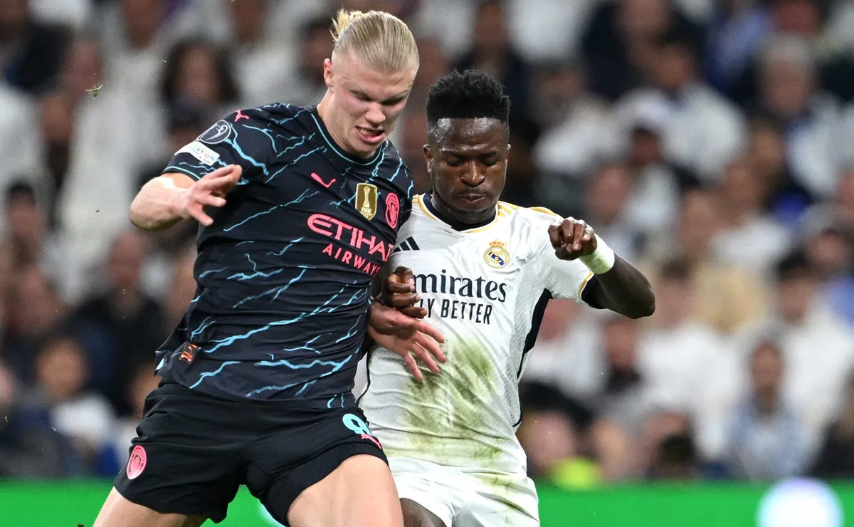 Jornal Marca aponta duelo entre Vini Jr. e Erling Haaland como decisivo para a Bola de Ouro