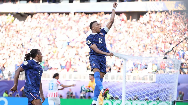 PHILADELPHIA, PENNSYLVANIA - JULY 04: Kylian Mbappe #10 of France celebrates scoring a penalty for the team's first goal during the FIFA World Cup 2026 Round of 16 match between Paraguay and France at Philadelphia Stadium on July 04, 2026 in Philadelphia, Pennsylvania. (Photo by Dan Mullan/Getty Images)