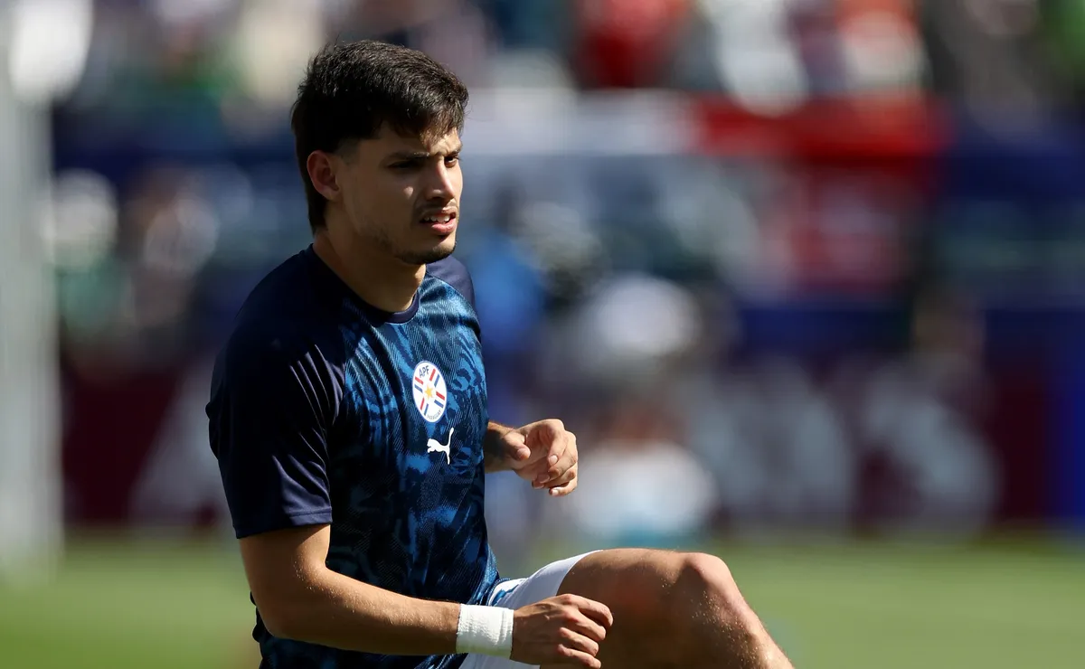 Bobadilla não entra contra a França, e ausência repercute após queda do Paraguai na Copa do Mundo