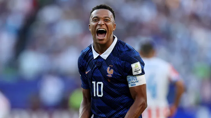 Mbappé marcou mais um gol na Copa. Photo by Buda Mendes/Getty Images