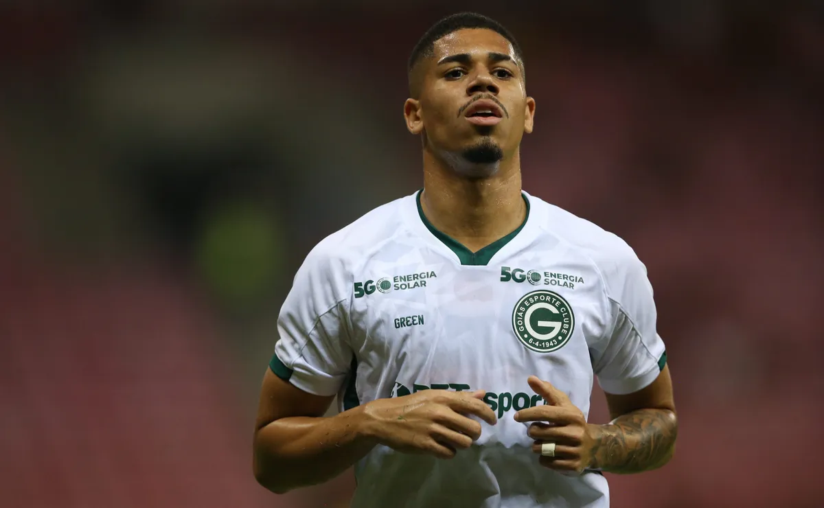 Santos decide enviar proposta de empréstimo por Diego Caito, com opção de compra