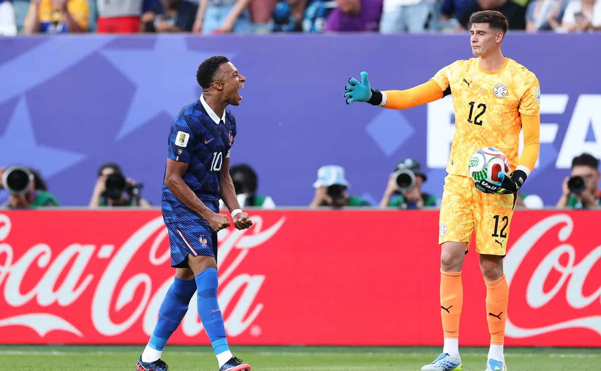Orlando Gill revela falta de humildade de Mbappé em não cumprimentá-lo após Paraguai x França