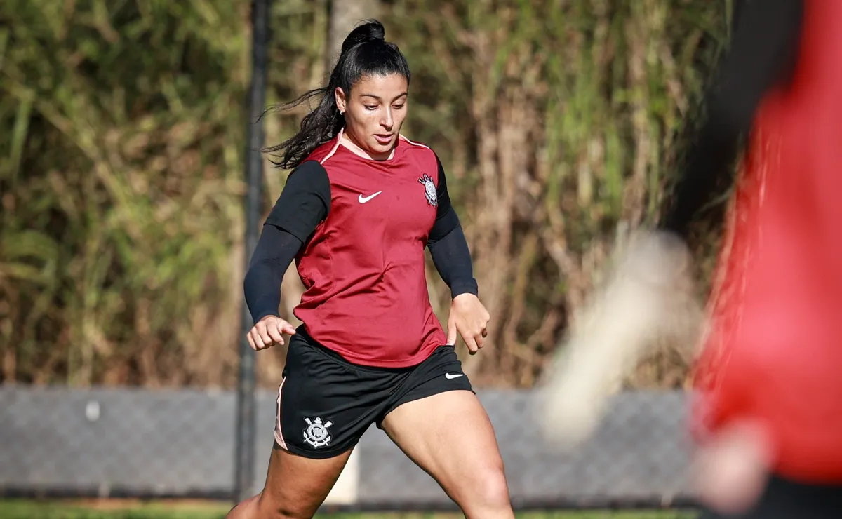 Corinthians feminino fecha mais uma semana de treinos visando a sequência da temporada