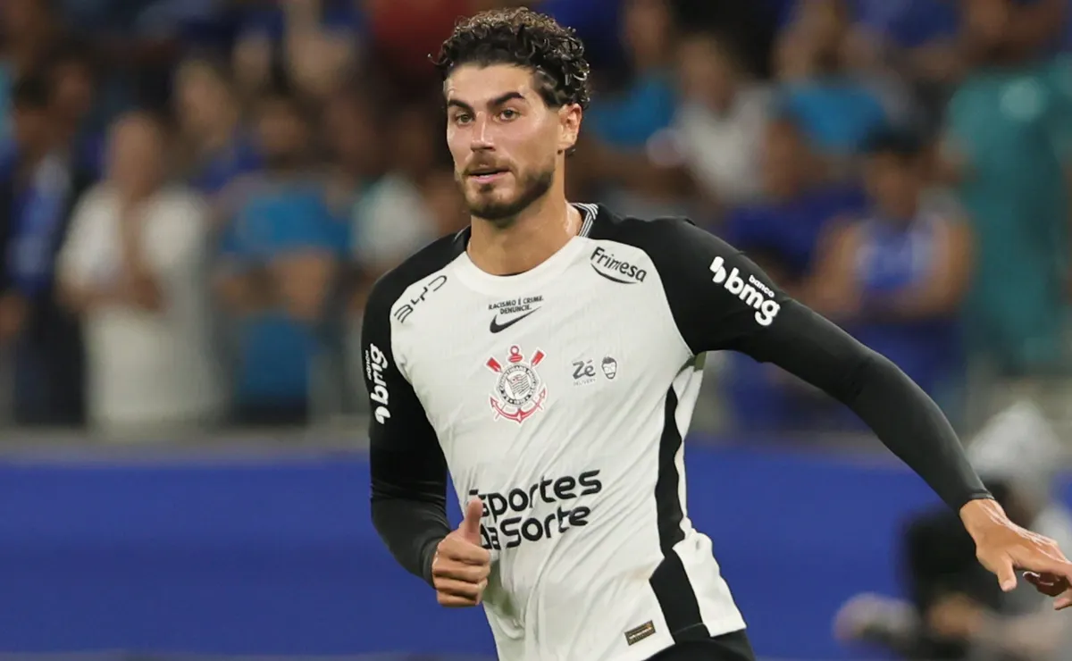 Pedro Raul é oferecido ao León, do México e Corinthians planeja negociar o atacante nesta janela