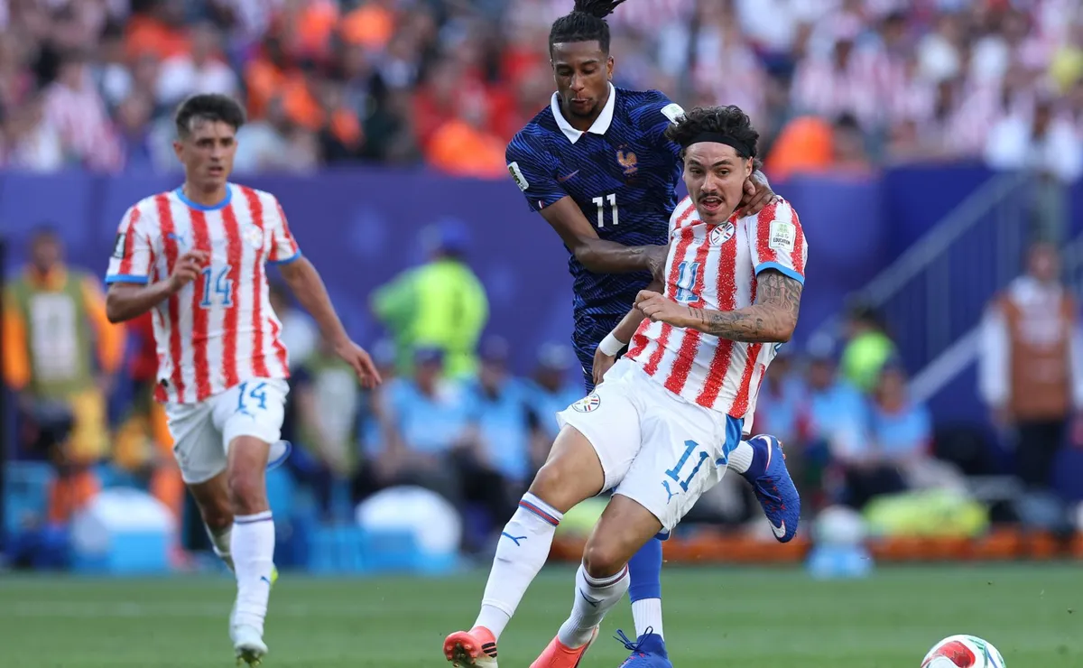 Mauricio rebate críticas e defende postura do Paraguai após eliminação para a França