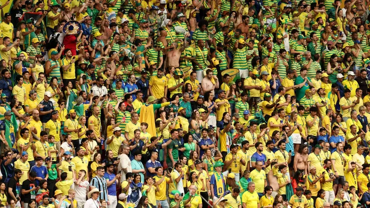 Brasil x Noruega tem clima tenso, calor intenso e torcida em festa antes de duelo decisivo na Copa - Foto: Molly Darlington/Getty Images