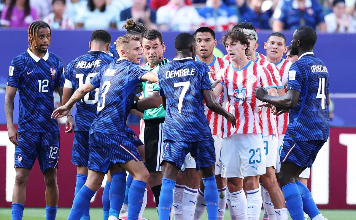 Paraguai x França tem baixo tempo de bola rolando e gera debate sobre ceras na Copa do Mundo