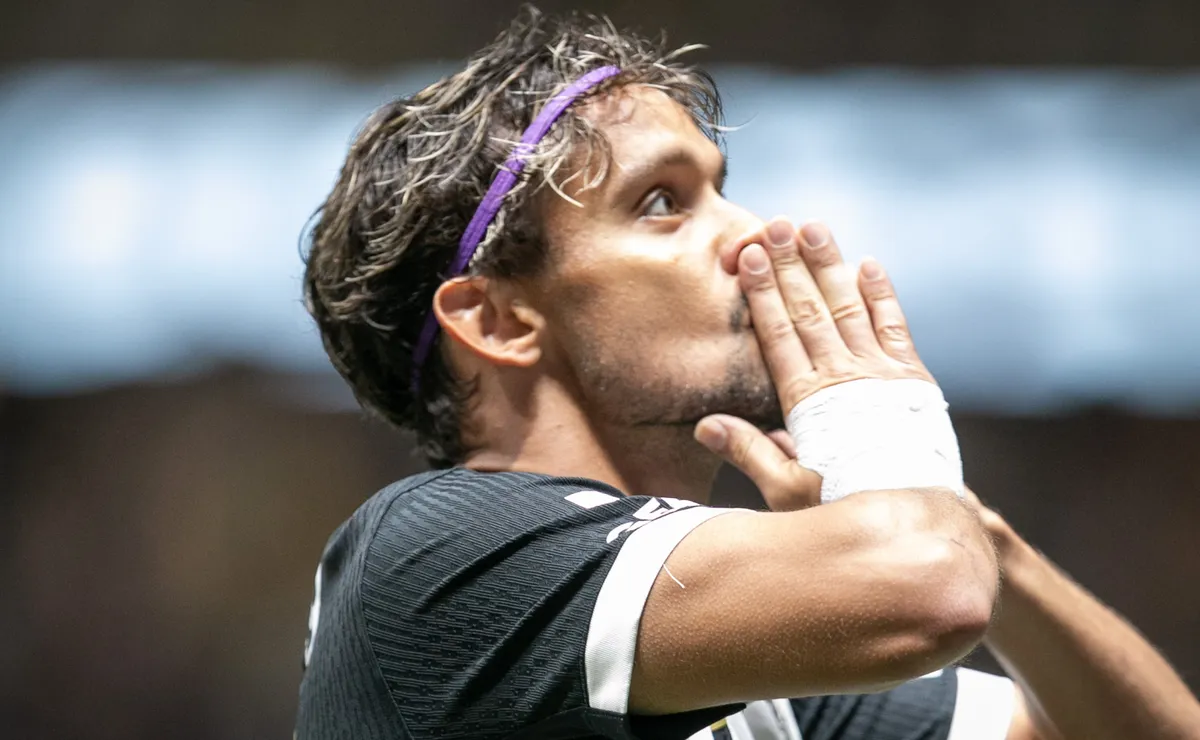 Fluminense mira Gustavo Scarpa e avança nas negociações pelo empréstimo do meia