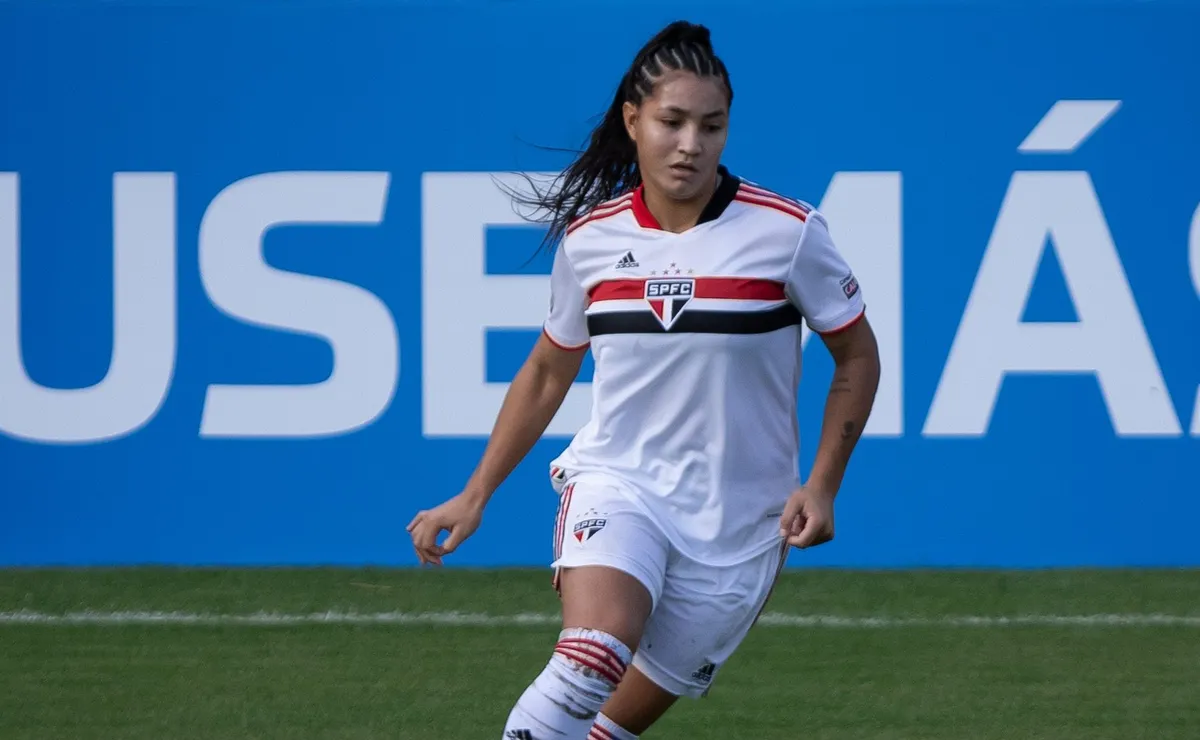 Karla Alves destaca evolução do São Paulo e projeta sequência da temporada