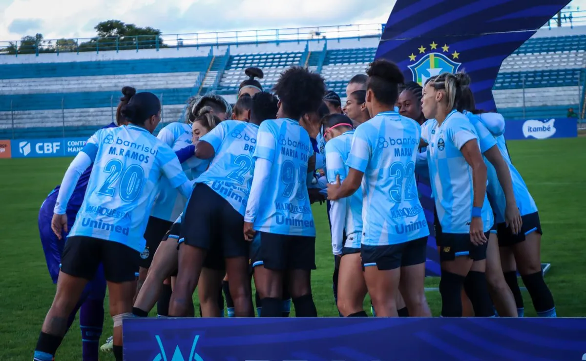 Grêmio intensifica preparação e encerra semana com jogo-treino antes da retomada do Brasileirão