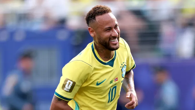 Neymar comemora gol em Brasil x Noruega. (Photo by Justin Setterfield/Getty Images)