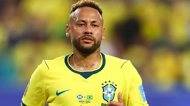 Entrada de Neymar acabou mudando a postura do Brasil em campo (Photo by Megan Briggs/Getty Images)