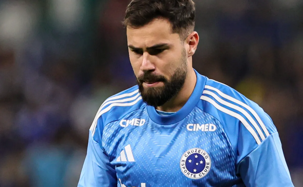 Matheus Cunha é consultado pelo Inter e não tem permanência certa no Cruzeiro, diz jornalista