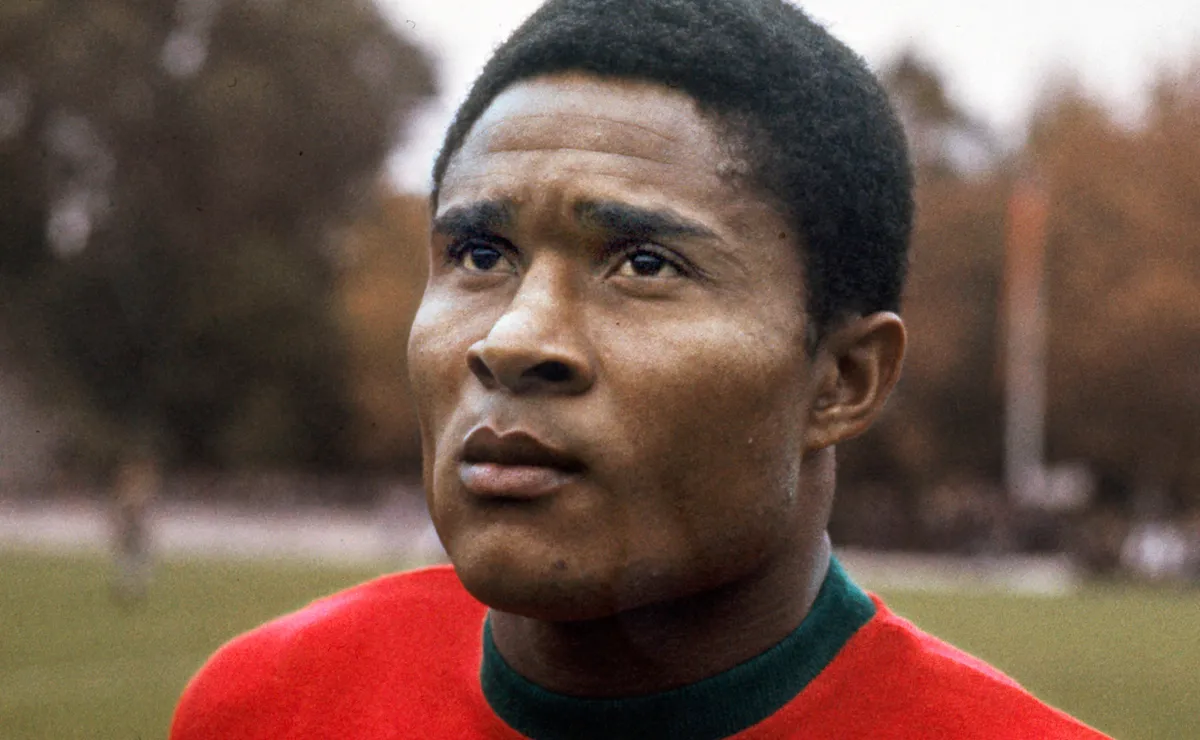 Eusébio, o primeiro grande craque da seleção portuguesa na história das Copas do Mundo FIFA