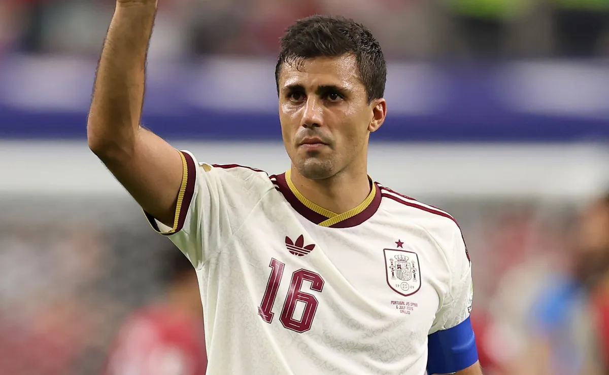 Rodri pede desculpas a Bernardo Silva após confusão na Copa do Mundo: “Foi minha culpa”